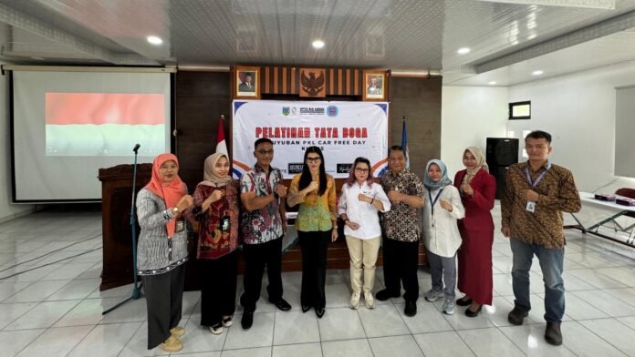 Pelatihan tata boga bagi para pedagang yang tergabung dalam Paguyuban Pedagang Car Free Day (CFD) Kudus selama tiga hari, dari Selasa hingga Kamis (26-28/8/2025). (Foto : Dok Bank Jateng)