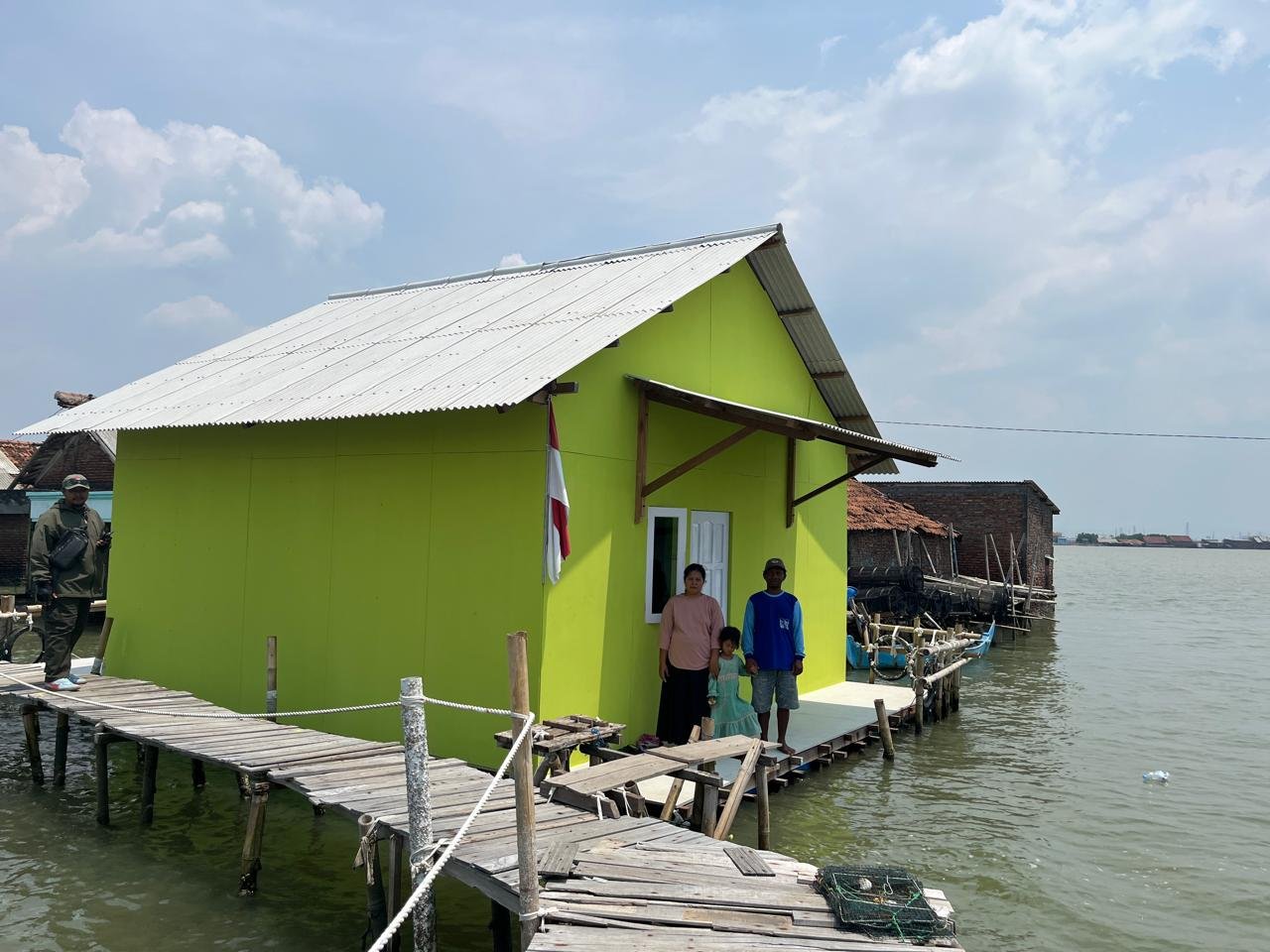 Rob Sayung Warga Desa Timbulsloko, Kecamatan Sayung. (Foto : Sam)