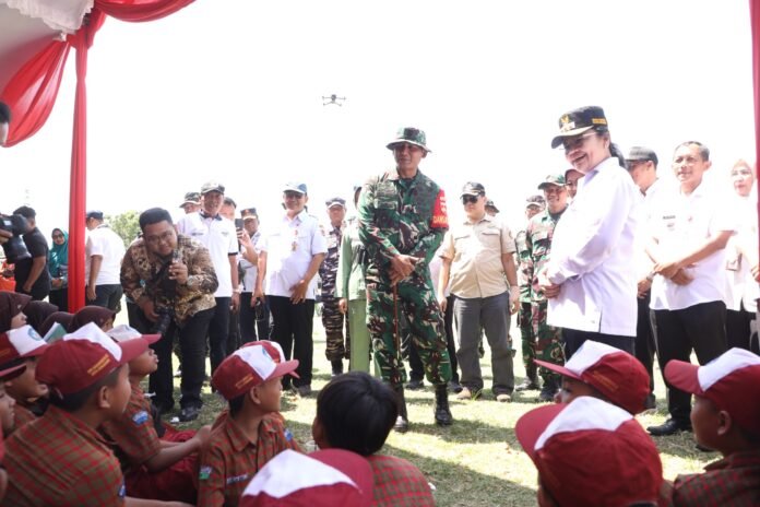 Pembukaan Program TNI Manunggal Membangun Desa (TMMD) Sengkuyung. (Foto : Dok Pemkot Semarang)