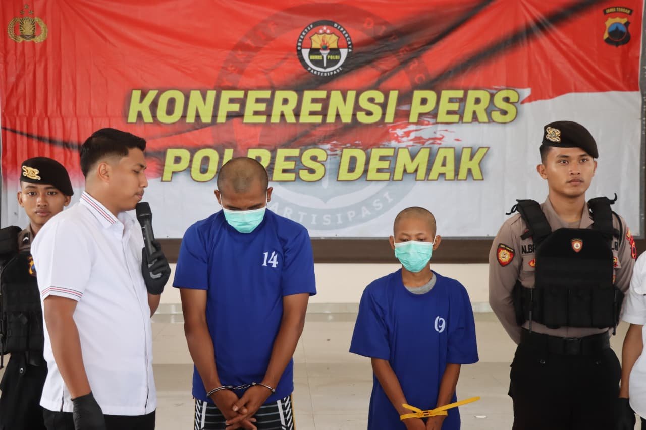 Anak punk Konferensi pers Polres Demak, Rabu (15/10/2025). (Foto:Sam)