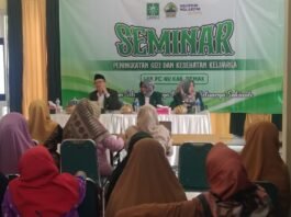 Seminar Peningkatan Gizi dan Kesehatan Keluarga yang digelar LKK PCNU Kabupaten Demak, Jumat (17/10/2025). (Foto: Sam)