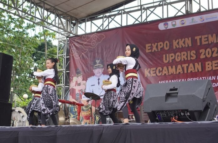 Expo KKN-T UPGRIS 2025