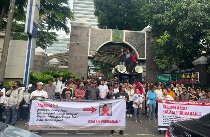 demo di Kejagung Jakarta