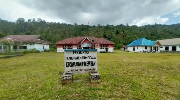 Ekspedisi Patriot UNDIP di Kecamatan Rio Pinembani. (Foto : Dok UNDIP)