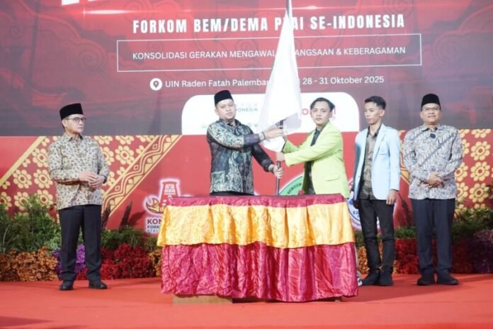 Presidium Nasional FORKOM BEM/DEMA PTAI untuk periode 2025–2027. (Foto : Dok UIN Walisongo Semarang)