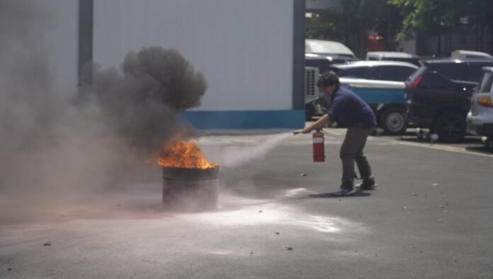 PLN Jateng dan DIY tanggap darurat bencana