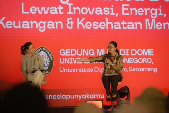 Program spesial Indonesia Punya Kamu yang diselenggarakan di Muladi Dome Undip Semarang, Selasa (2/12/2025). (Foto : Dok Pemkot Surabaya)
