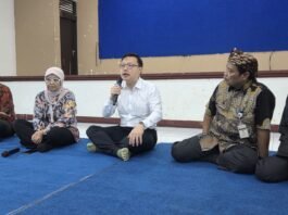 Deputi bidang Koordinasi Pemberdayaan Ekonomi Masyarakat dan Pelindungan Pekerja Migran Kemenko PM, Leontinus Alpha Edison. (Foto : Dok JN)