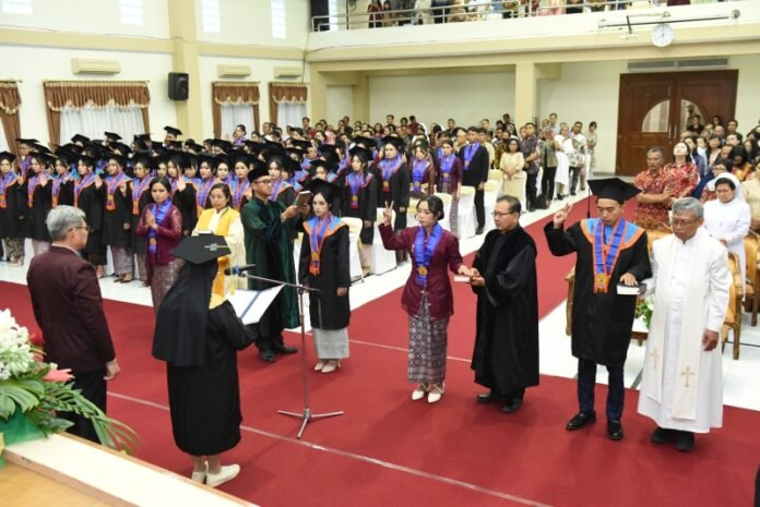 STIKES Elisabeth semarang