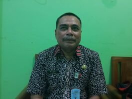 Kepala Bidang Pencegahan dan Kesiapsiagaan BPBD Demak, Rezki Sulistyono Soedibyo saat dikonfirmasi. (Foto:Sam)