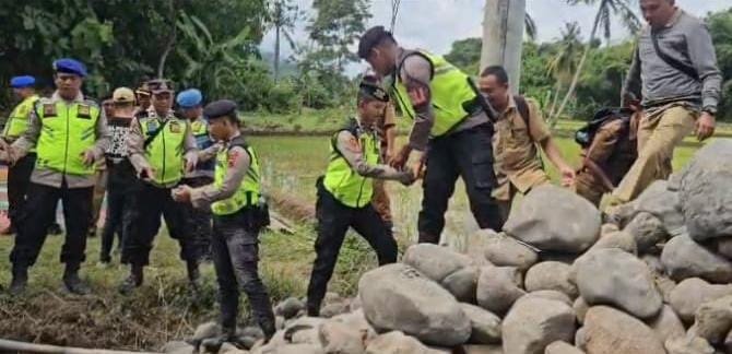 WhatsApp Image 2025-12-10 at 06.04.27