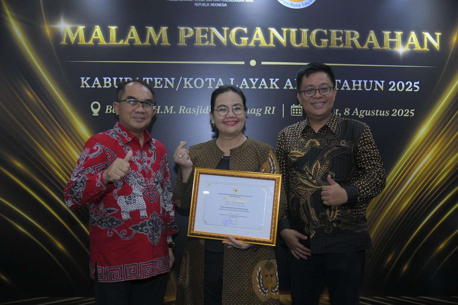 Agustina Wali Kota Semarang Agustina saat menerima penghargaan belum lama ini. (Foto : Dok Pemkot Semarang)