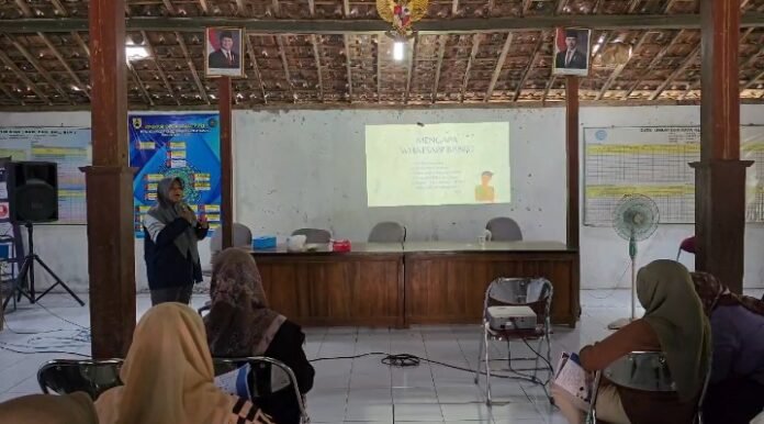 KKN UNDIP dampingi UMKM