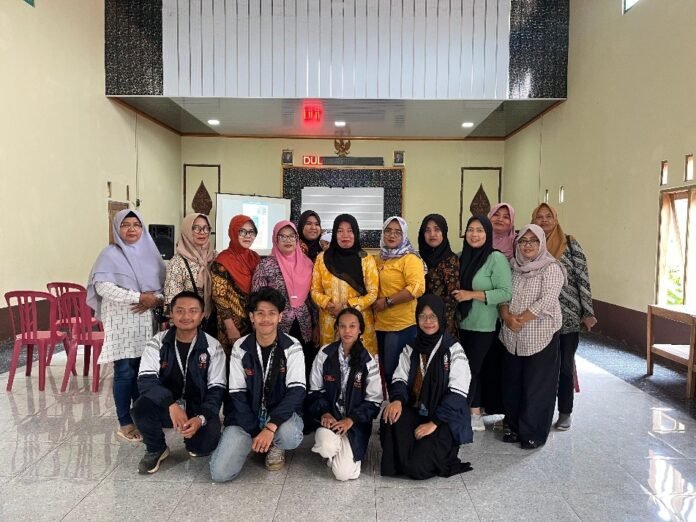 Digitalisasi UMKM KKN UNDIP