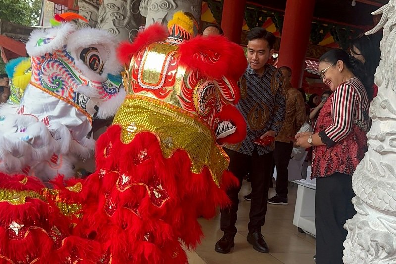 Gibran Semarang Gibran Semarang Klenteng Sam Poo Kong Semarang