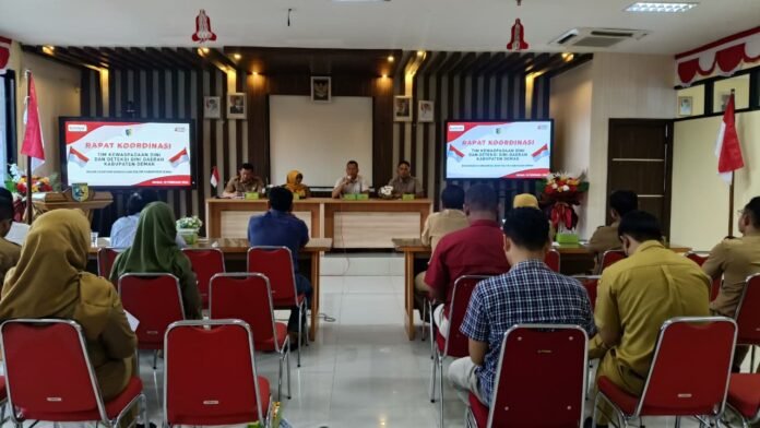 Rapat Koordinasi Tim Kewaspadaan Dini dan Deteksi Daerah Kabupaten Demak yang digelar Bakesbangpol bersama unsur TNI, Polri, BIN, dan perangkat daerah, membahas penguatan sinergi menjaga kondusivitas wilayah menjelang Ramadan. (Foto:Sam)