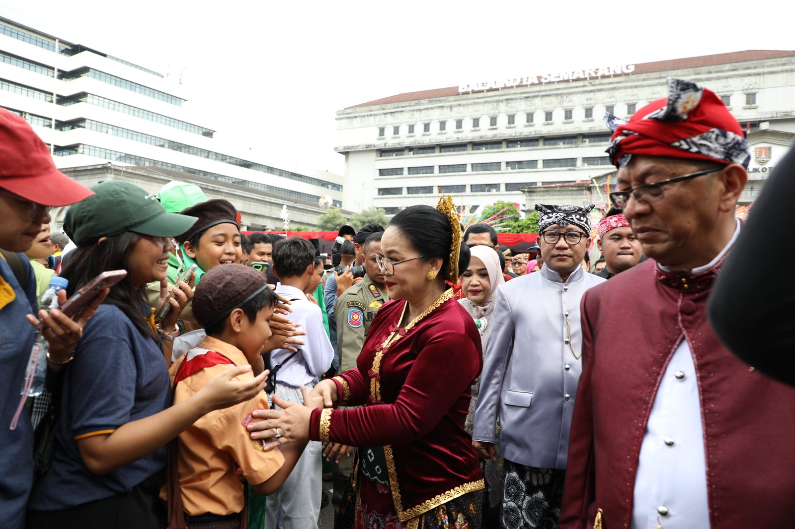 Agustina Wali Kota Semarang, Agustina Wilujeng saat menghadiri tradisi tahunan Dugderan. (Foto : Dok Pemkot Semarang)