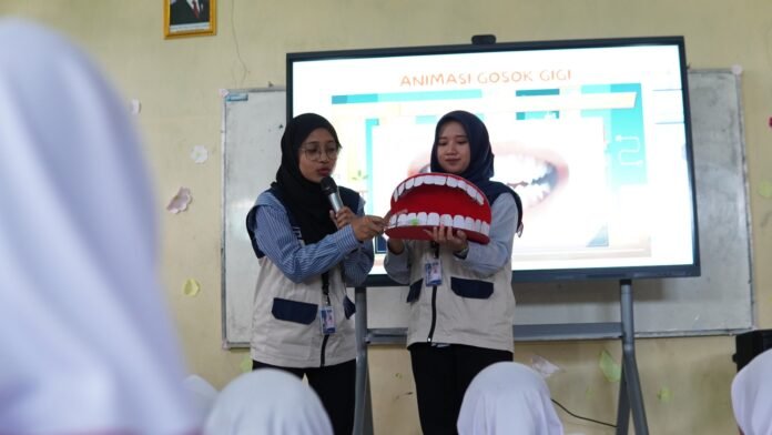 KKN UIN WS Gelar SEHATI