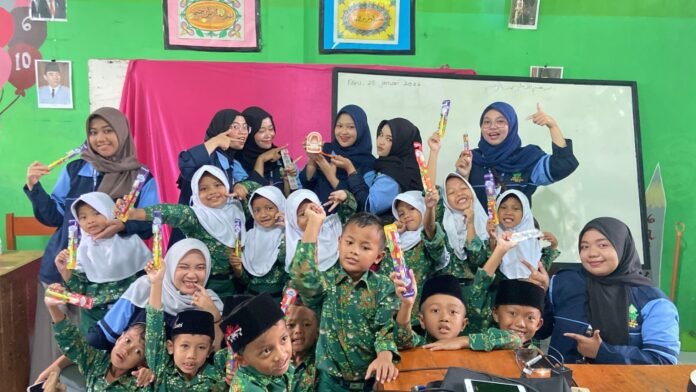 kkn uin ws gelar phbs