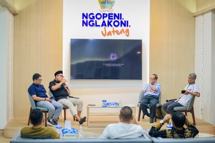 Forum Group Discussion (FGD) satu tahun kepemimpinan Luthfi–Yasin di Kantor Gubernur Jawa Tengah,