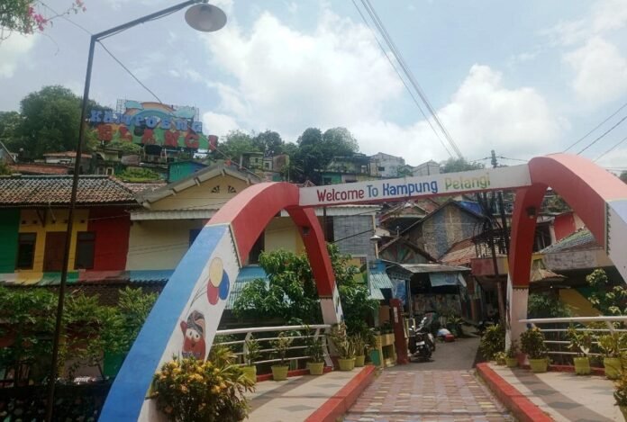 kampung pelangi semarang