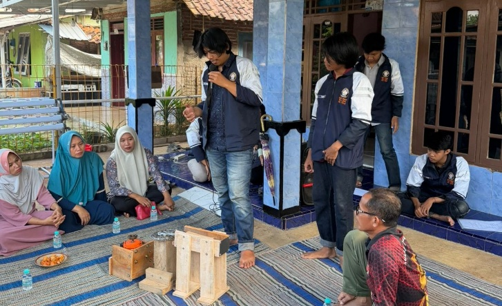 prototipe KKN UNDIP mesin press sampah prototipe kkn undip