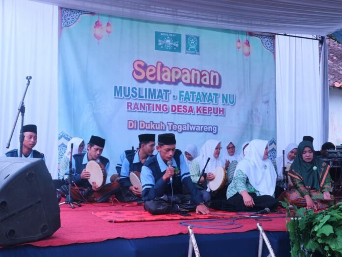 KKN UIN WS gelar selapanan dan pengajian