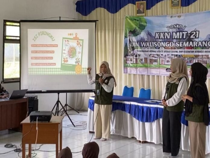 KKN UIN WS Sosialisasi Gizi seimbang
