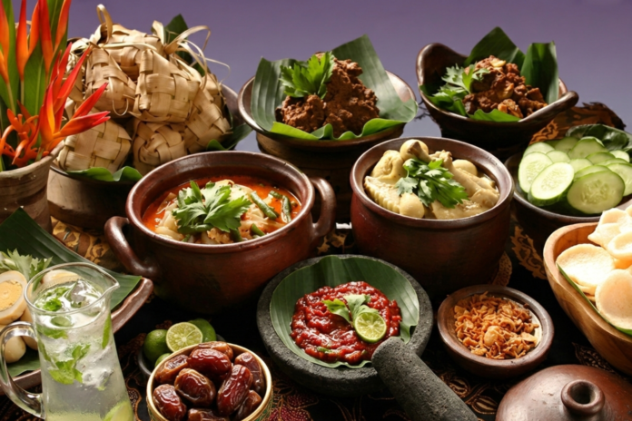 Berbagai sajjan Halal Bihalal di Quest Prime Pemuda Semarang. (Foto : Dokumen)