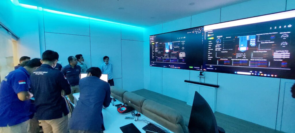 Suasana command center PLN UIK Tanjung Jati B. (Foto : Dok PLN)