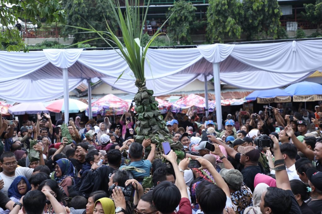 Ritual & Kirab Budaya “Sesaji Rewanda” Di Desa Wisata Kandri (WLKT). (Foto : Dok Pemkot Semarang)