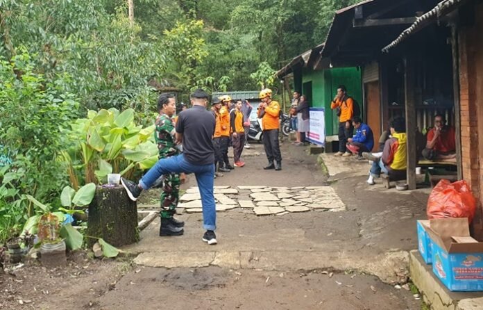 evakuasi pendaki gunung lawu