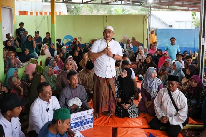 WhatsApp Image 2026-03-28 at 06.06.41 Wakil Gubernur Jateng Taj Yasin Maimoen ketika meninjau lokasi bencana tanah gerak