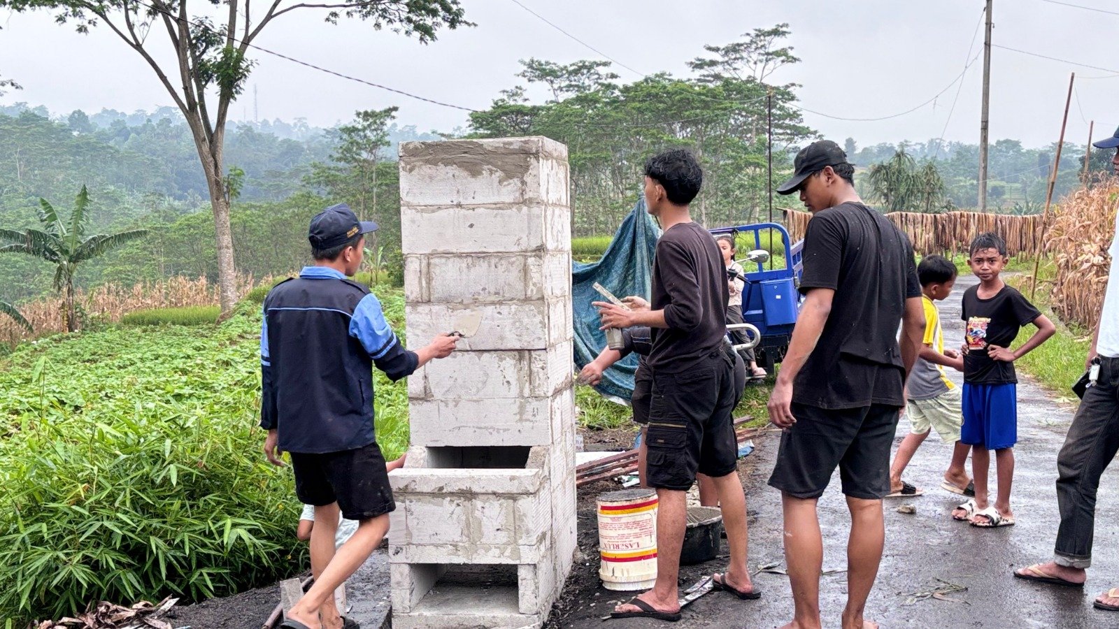 insenerator KKN UIN WS bangun insenerator