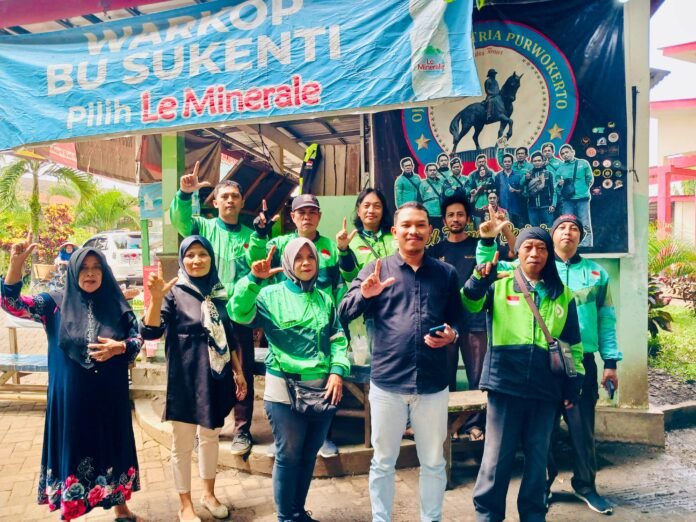 Pengemudi ojek online (Ojol) LLJ Banyumas Raya. (Foto : Dokumen)