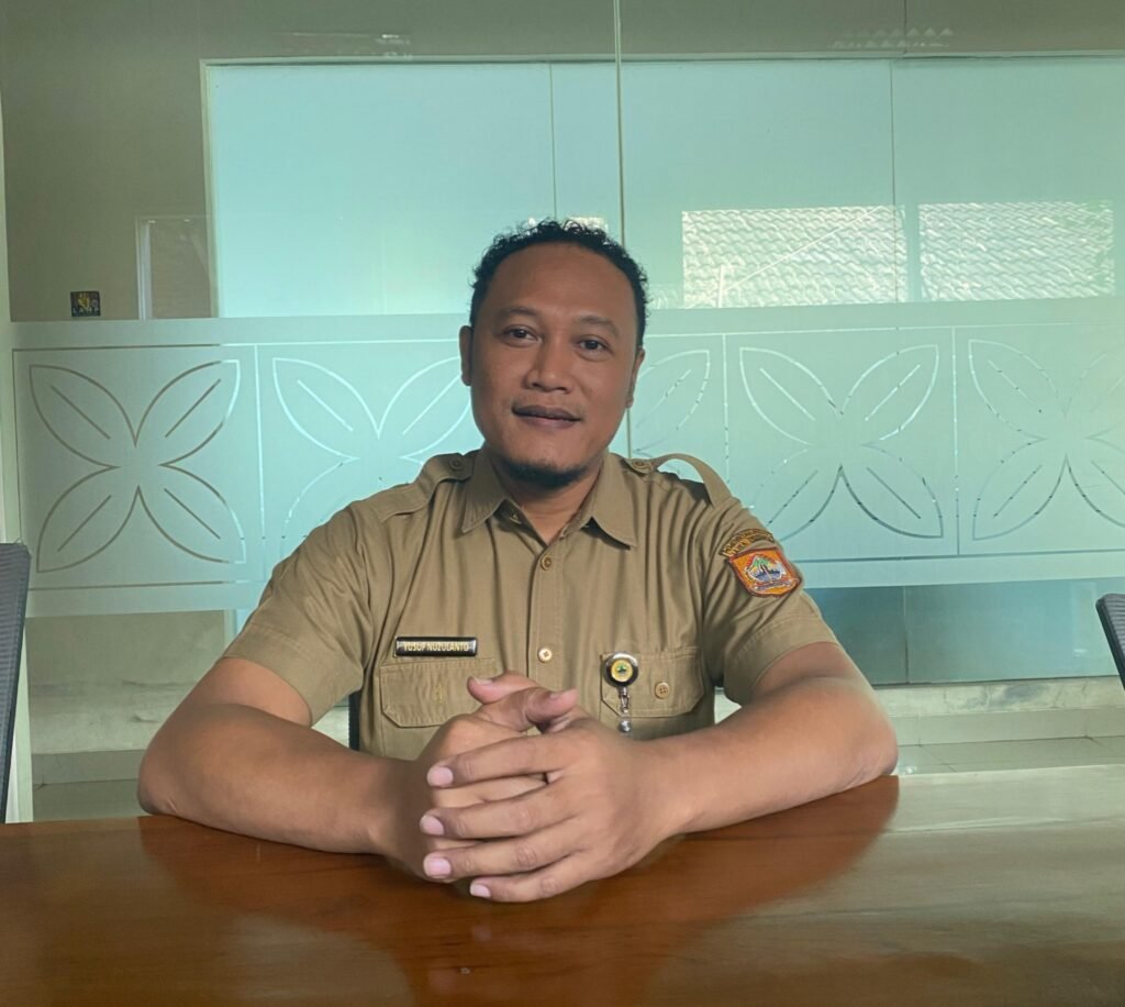 Yusuf, ASN Dinas ESDM Jateng saat ditemui, Senin (13/4/2026). (Foto : Dok PLN)