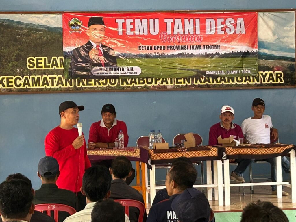 Ketua DPRD Jateng Sumanto saat menggelar Temu Tani Desa di Desa Gempolan, belum lama ini. (Foto : Dok DPRD Jateng)