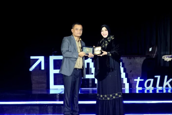 Gubernur Jawa Tengah Ahmad Luthfi menghadiri seminar nasional bertajuk “Best Practice Kepemimpinan Daerah” yang digelar dalam rangka Hari Jadi ke-821 Kota Banda Aceh dan Raker Komwil I Asosiasi Pemerintah Kota Seluruh Indonesia (Apeksi), Rabu (22/4/2026). (Foto : Dok Pemprov Jateng)