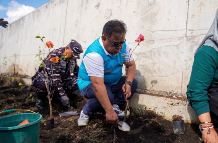 PLN Indonesia Power UBP Semarang memusatkan aksi penanaman pohon di area Sheet Pile Tambak Mulyo, yang masuk dalam wilayah Ring 1 perusahaan. (Foto : Dok PLN)