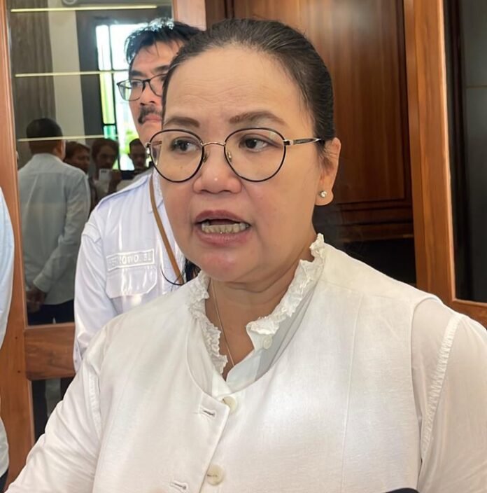 Wali Kota Semarang Agustina Wilujeng saat memberikan keterangan kepada wartawan. (Foto : Dok Pemkot Semarang)