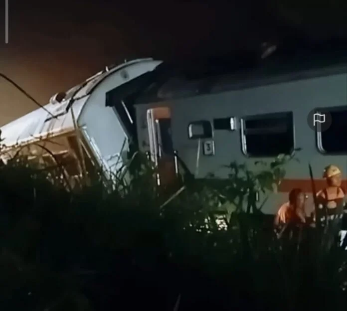 Insiden Kereta Api Bangunkarta. (Foto : Tangkapan layar)