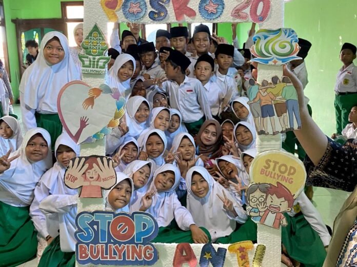 KKN UIN Walisongo, Stop Bullying