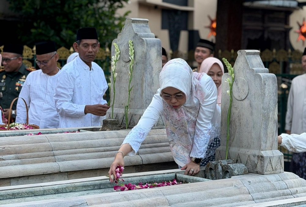 Ziarah makam raja-raja Demak dan Sunan Kali Jaga