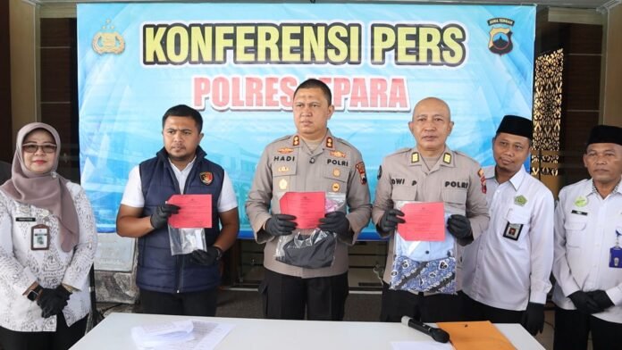 Konferensi pers dugaan kasus kekerasan seksual di Mapolres Jepara, Selasa (12/5/2026). (Foto: Dokumen)