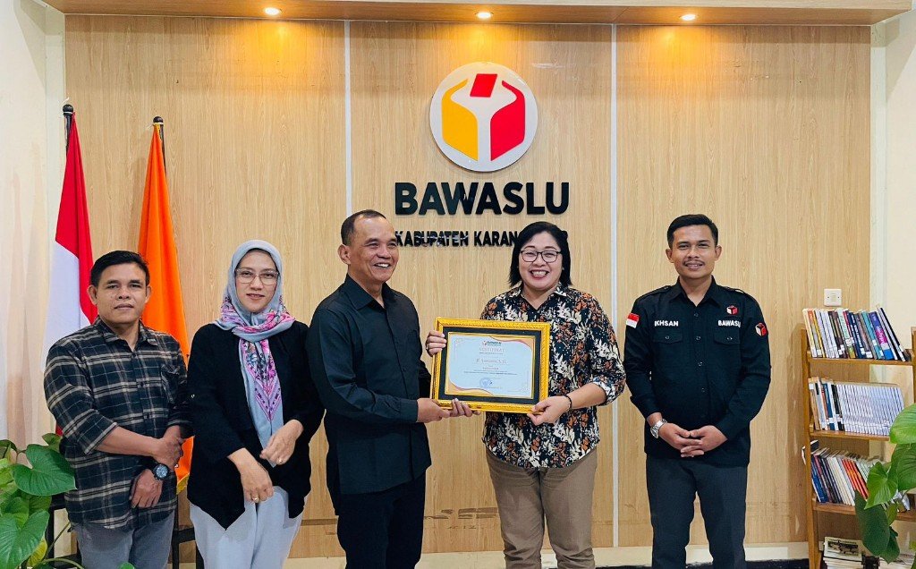 Ketua DPRD Jateng, Sumanto saat menjadi narasumber dalam Podcast Bawaslu Kabupaten Karanganyar bertema "Dari Kebangkitan Nasional ke Kebangkitan Demokrasi", Selasa, 19 Mei 2026. (Foto : Dok DPRD Jateng)