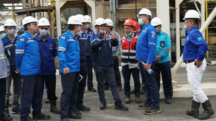 Jajaran manajemen PLN UIK Tanjung Jati B bersama perwakilan manajemen PLTU TJB Raya melakukan pengecekan dan uji fungsi fire protection system pada area Conveyor 109 Unit 3–4 PLTU Tanjung Jati B, Jepara, Kamis (21/5). Kegiatan ini menjadi bagian dari Management Walkdown Inspection untuk memastikan kesiapan sistem proteksi kebakaran pada transfer tower dan conveyor batubara menjelang Hari Raya Idul Adha.