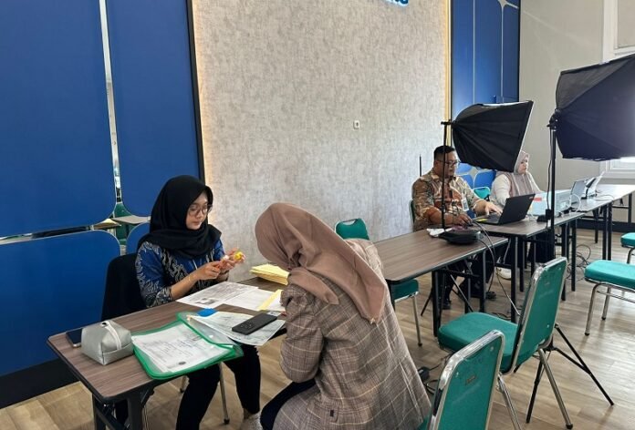 PLN Semarang kolaborasi bersama Imigrasi