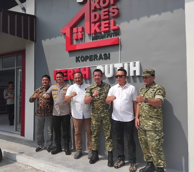 Koperasi Merah Putih Desa Pandeyan Tasikmadu Karanganyar. Koperasi Merah Putih Desa Pandeyan Tasikmadu Karanganyar.