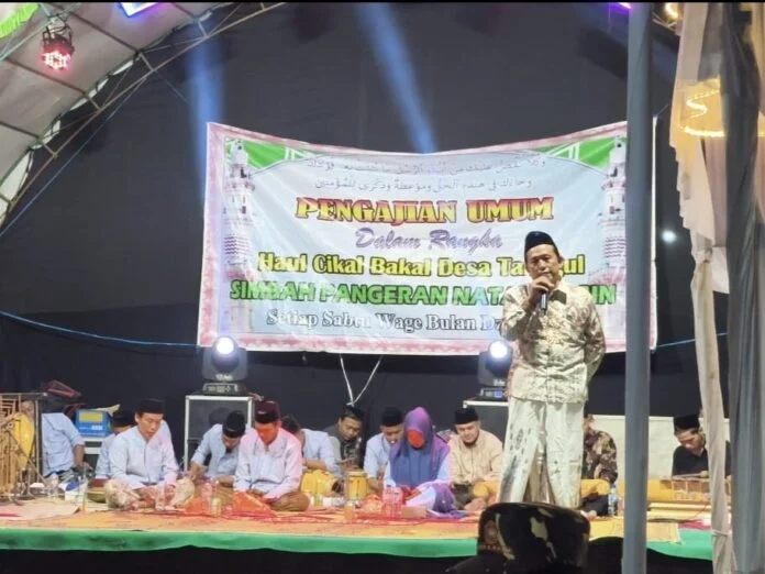 KKN UIN WS hadiri haul simbah pangeran natas angin