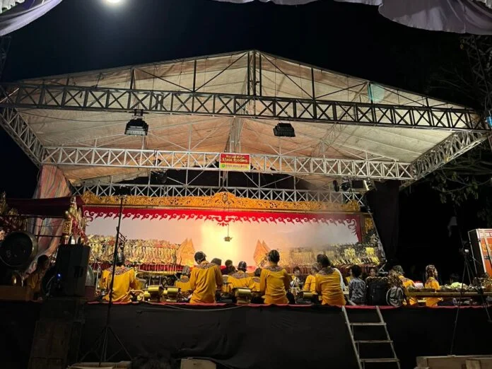 wayang kulit KKN desa Bungo